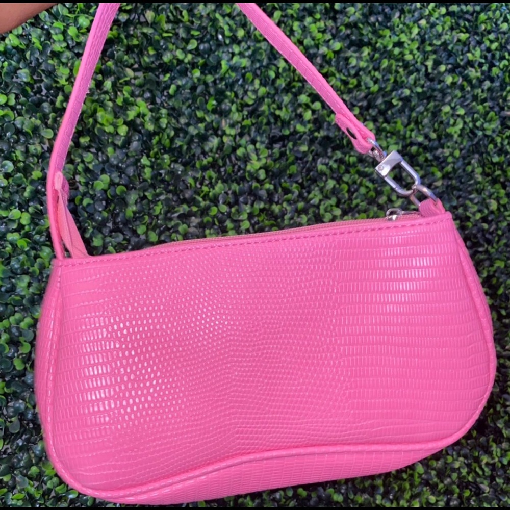 Pink shoulder bag
